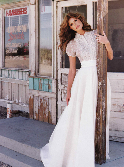  the strapless wedding gown Silkchiffon shirt and skirt with belt and 