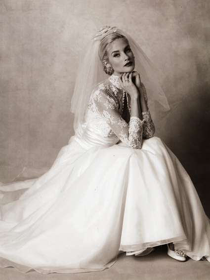 Grace Kellyâ€™s Wedding Dress