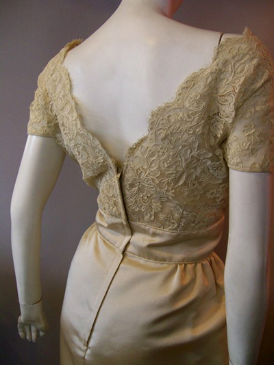 If you're looking for a vintage wedding dress here's another source 